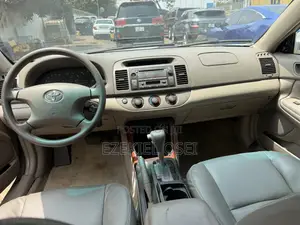 Toyota Camry 2.4 GLi Automatic 2006 Silver