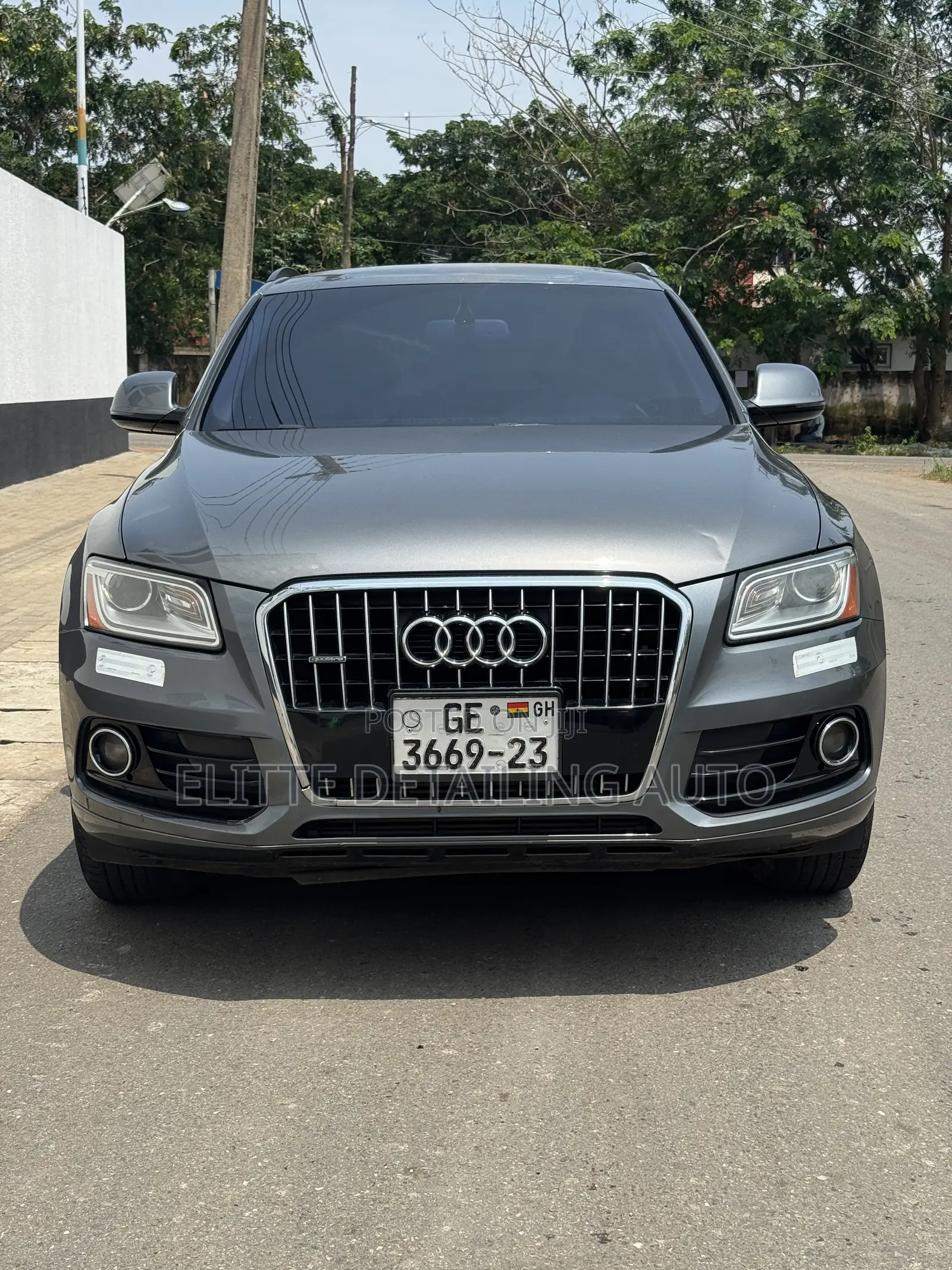 Audi Q5 2.0T Premium AWD quattro 2016 Gray