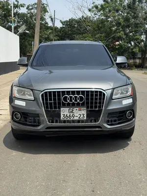 Audi Q5 2.0T Premium AWD quattro 2016 Gray
