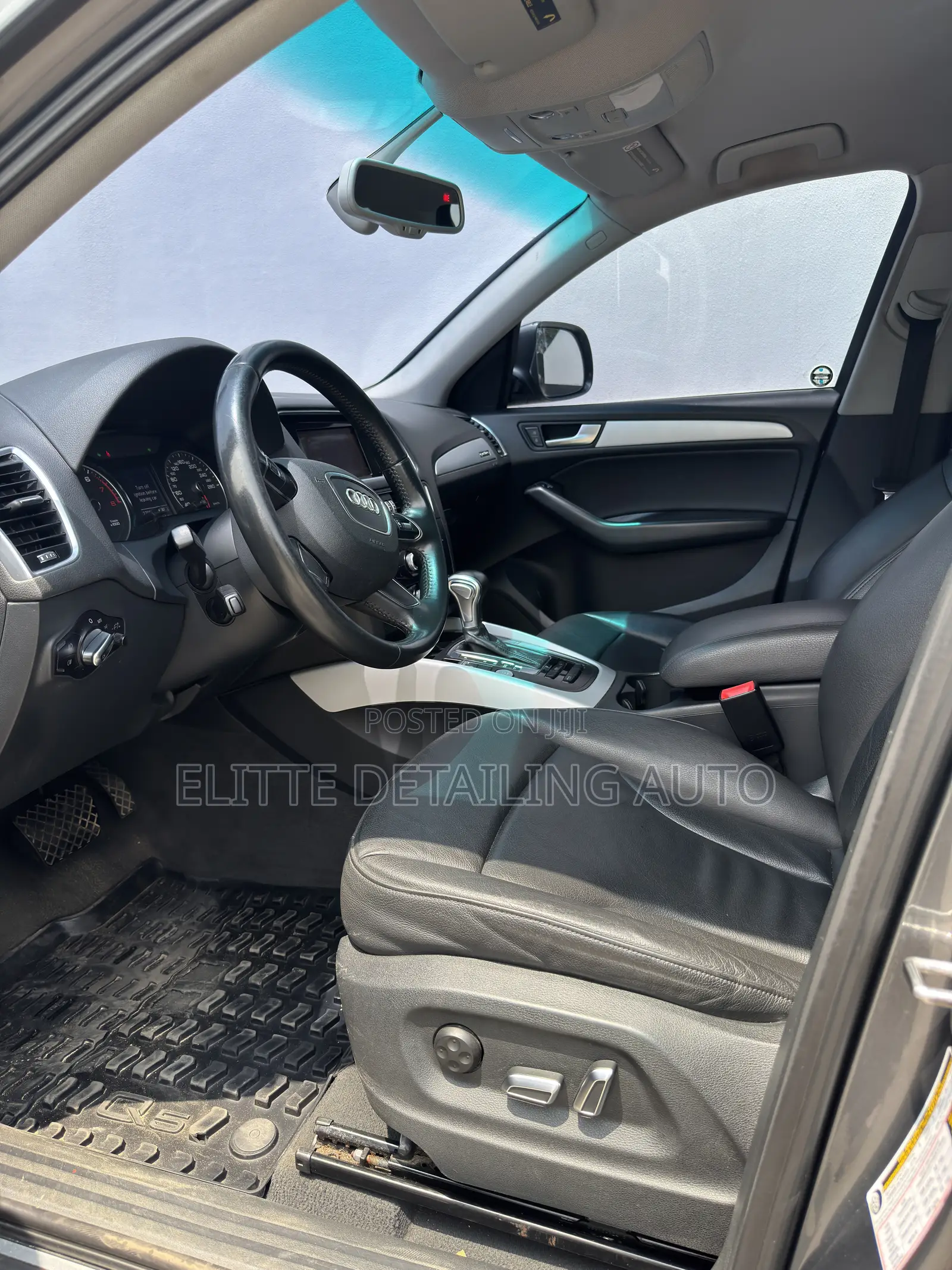 Audi Q5 2.0T Premium AWD quattro 2016 Gray