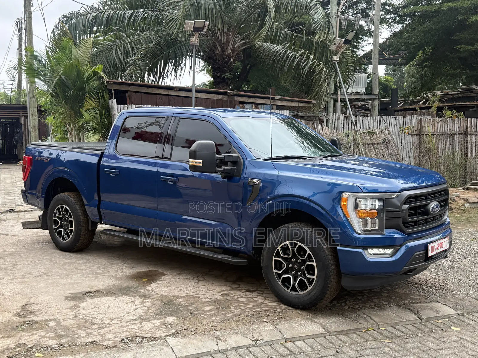 Ford F-150 XLT 2022 Blue