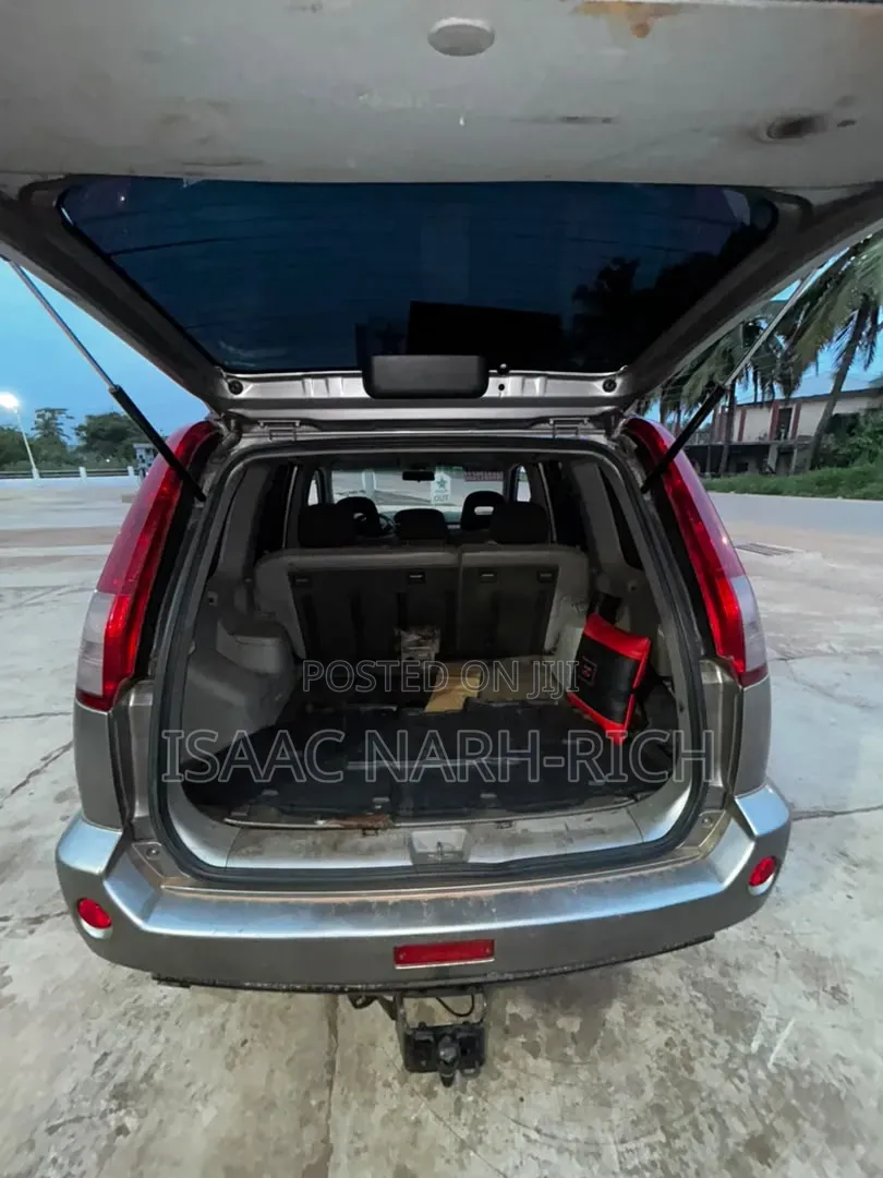 Nissan X-Trail 2014 Gray