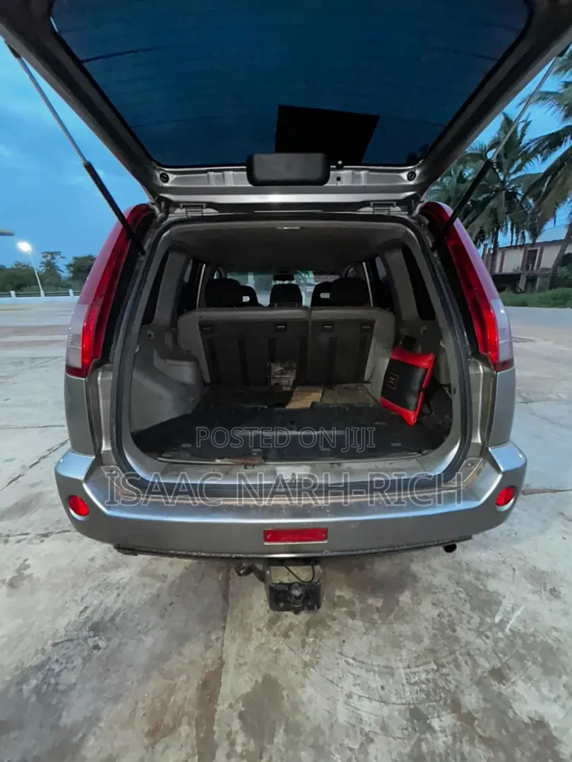 Nissan X-Trail 2014 Gray