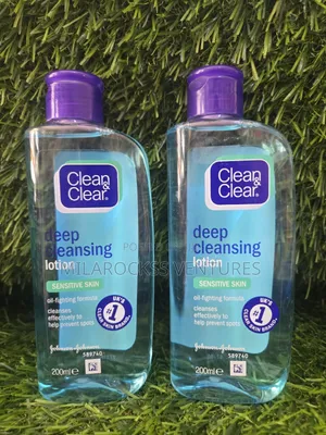 Clean Clear Deep Cleansing Lotion. 200ml.