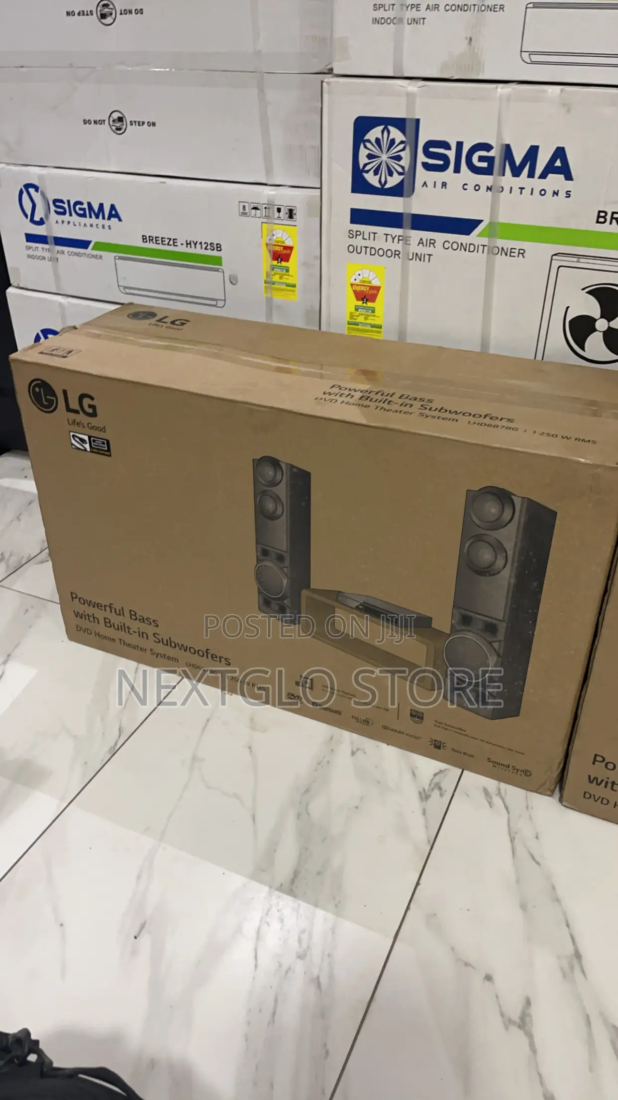 LG 600-Watt 4.2CH Home Theater System (LHD667)