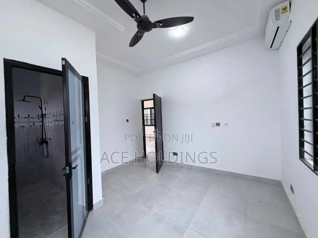 2bdrm Apartment in Ashaley Botwe for rent