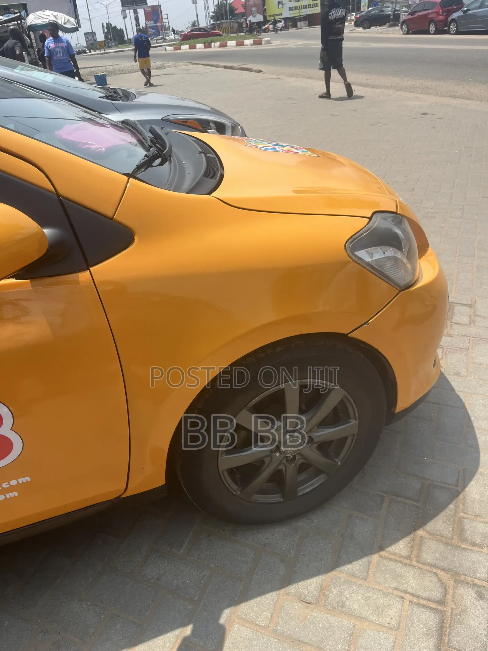 Toyota Yaris 2009 Yellow