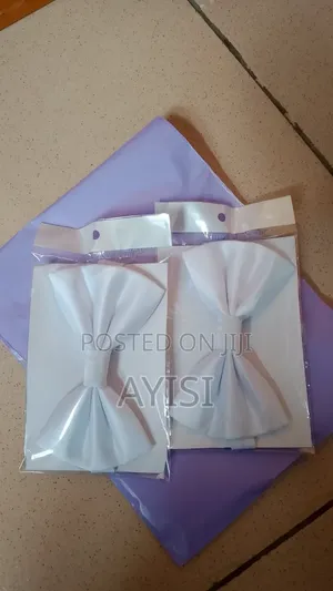 Bow Tie With Handkerchief - White