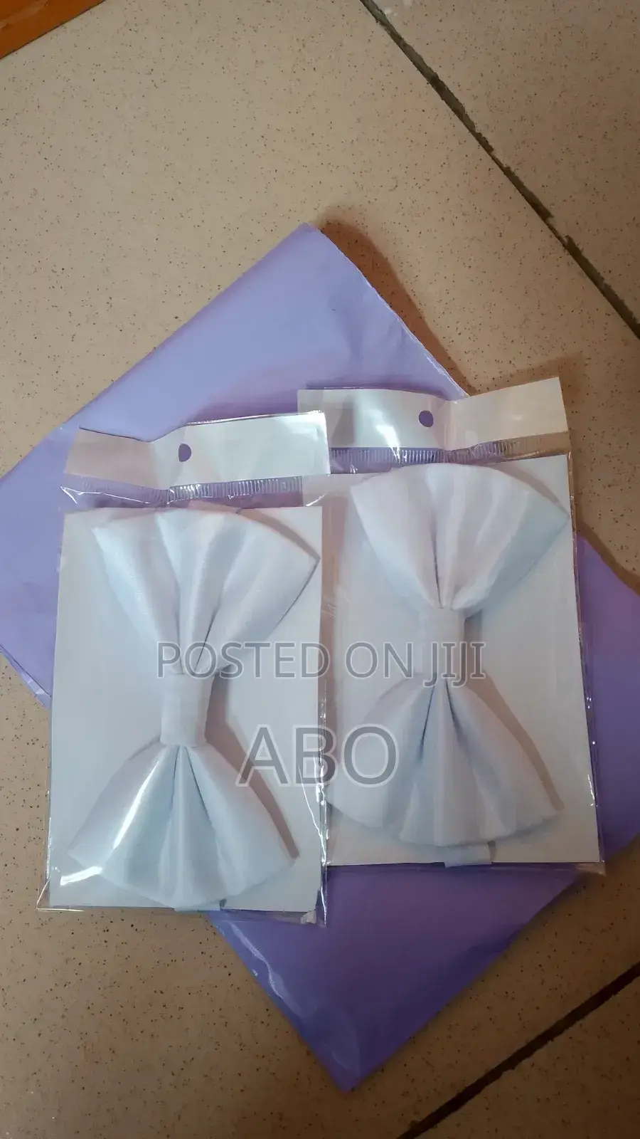 Bow Tie With Handkerchief - White