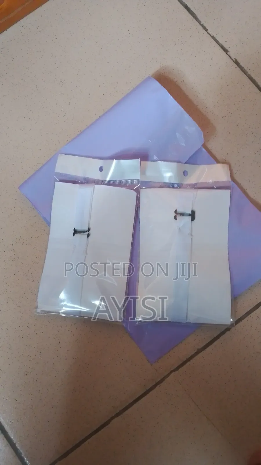 Bow Tie With Handkerchief - White