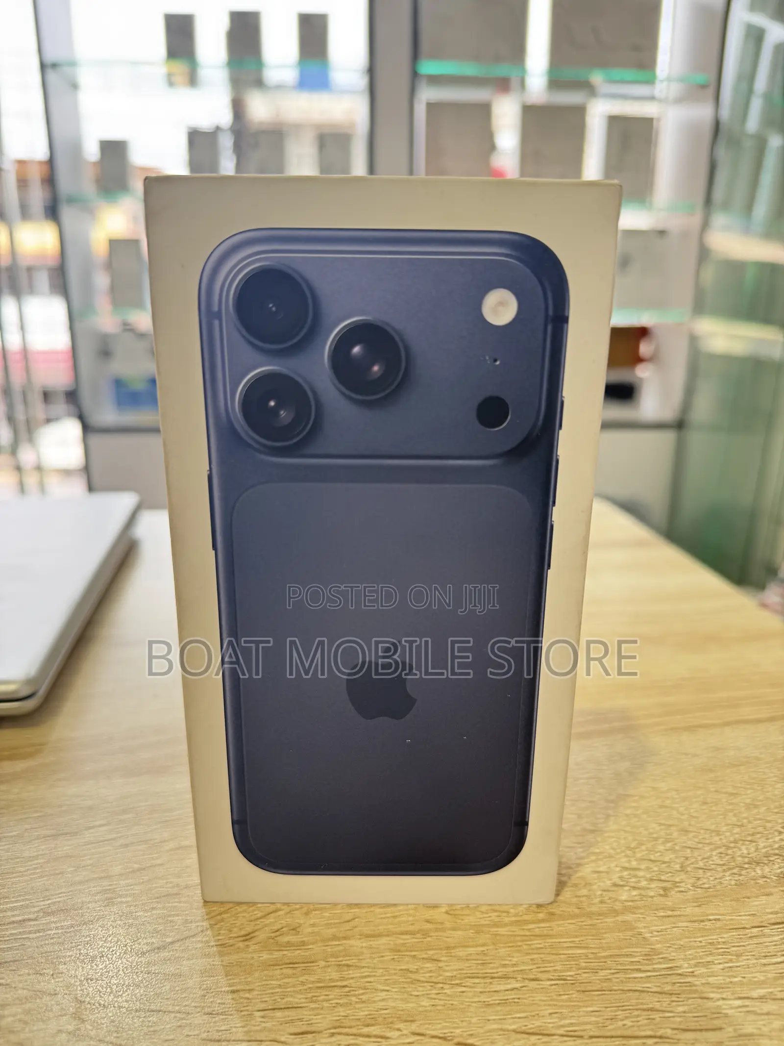 New Apple iPhone 17 Pro Max 256 GB Blue