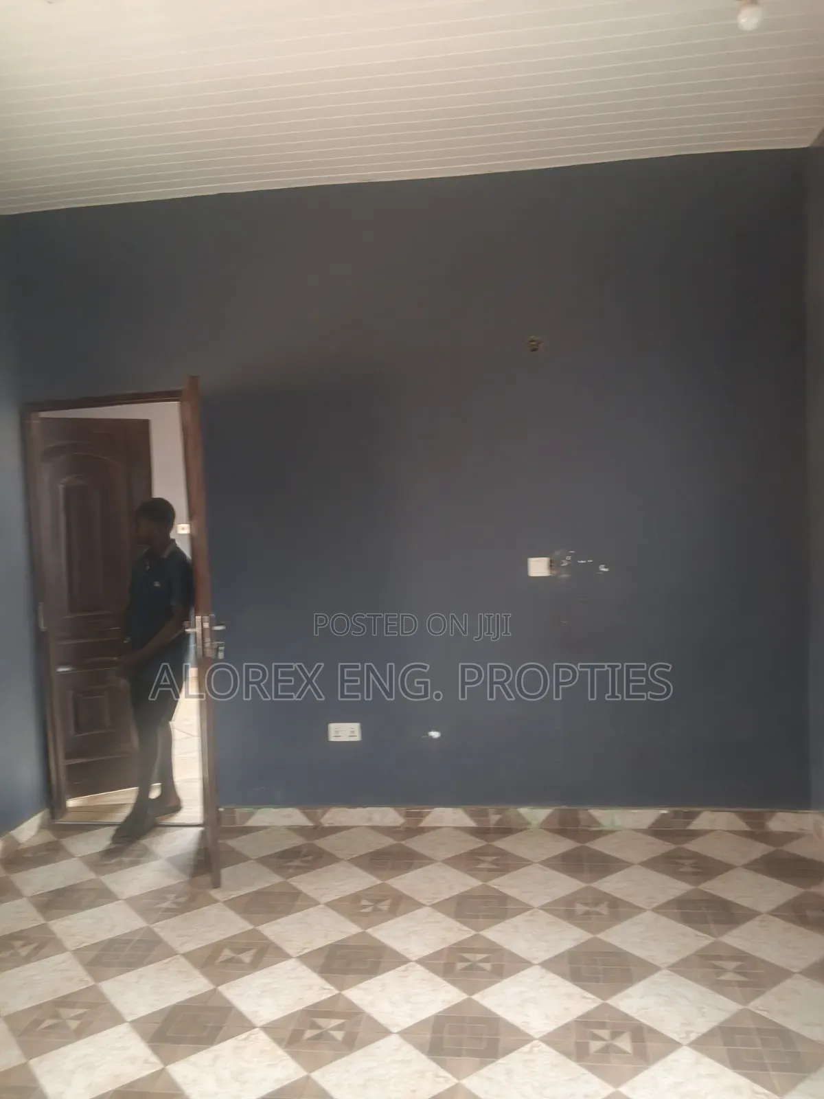 1bdrm Apartment in 2 Washrooms, Adenta, Frafraha for rent