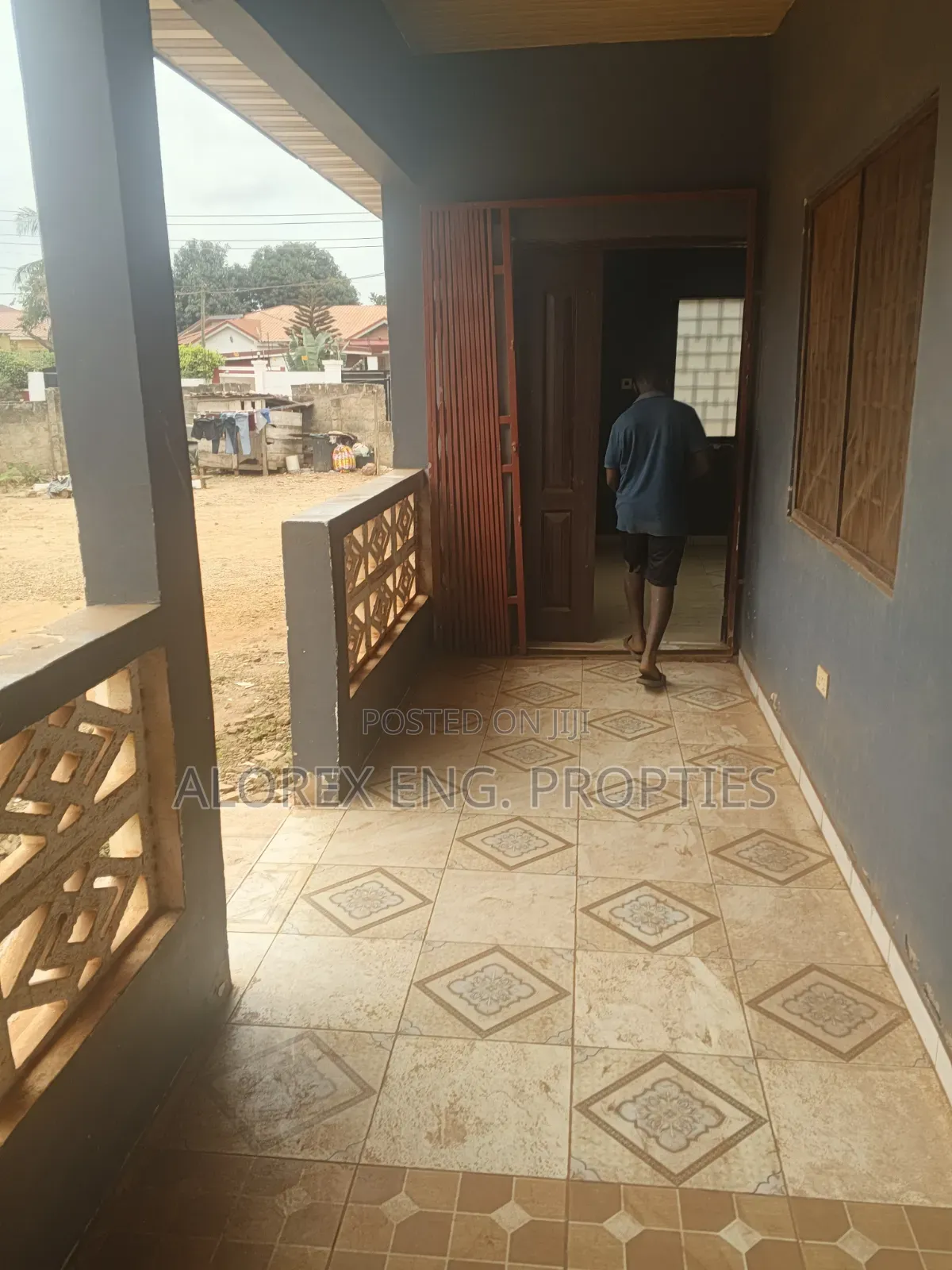 1bdrm Apartment in 2 Washrooms, Adenta, Frafraha for rent