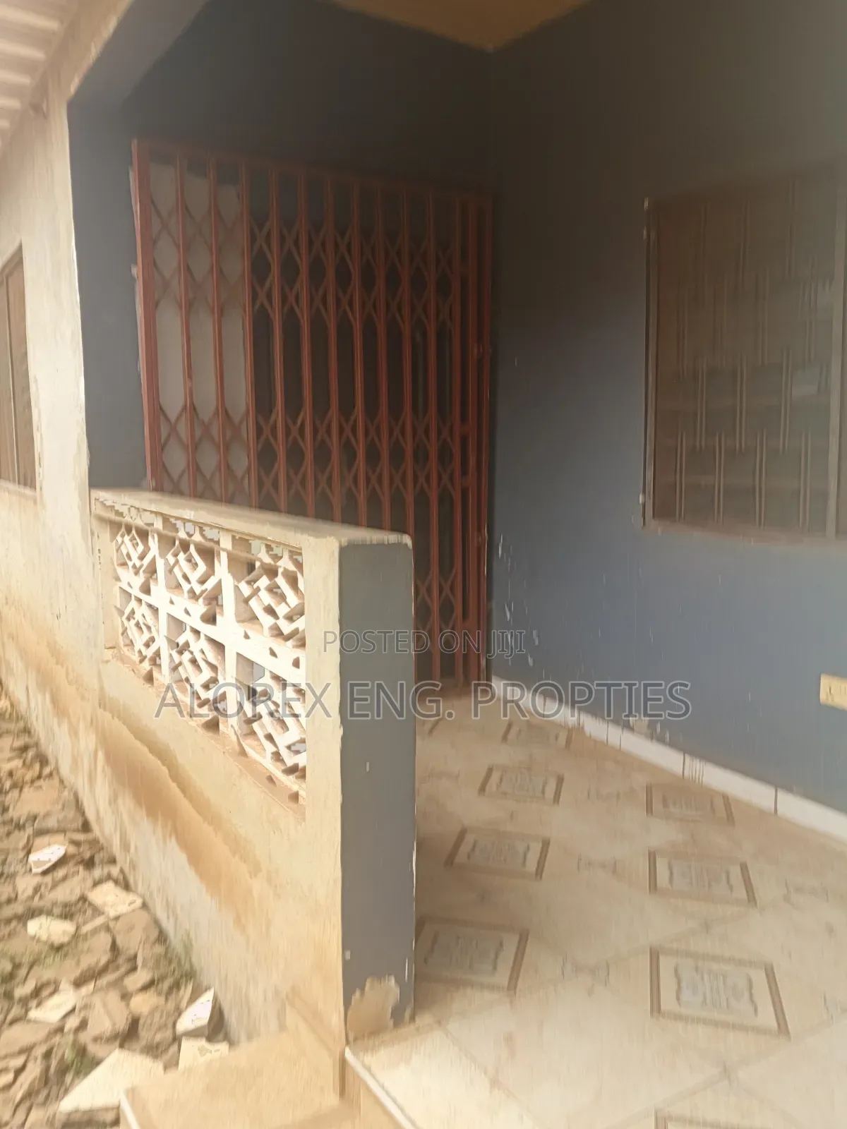 1bdrm Apartment in 2 Washrooms, Adenta, Frafraha for rent