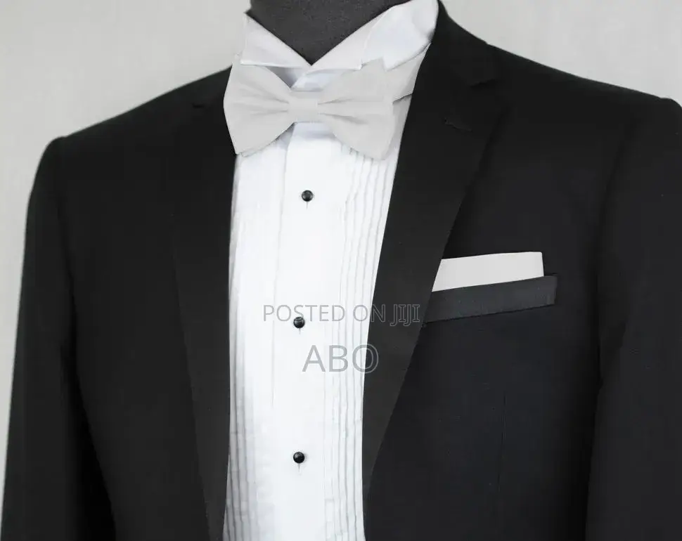 Bow Tie With Handkerchief - White