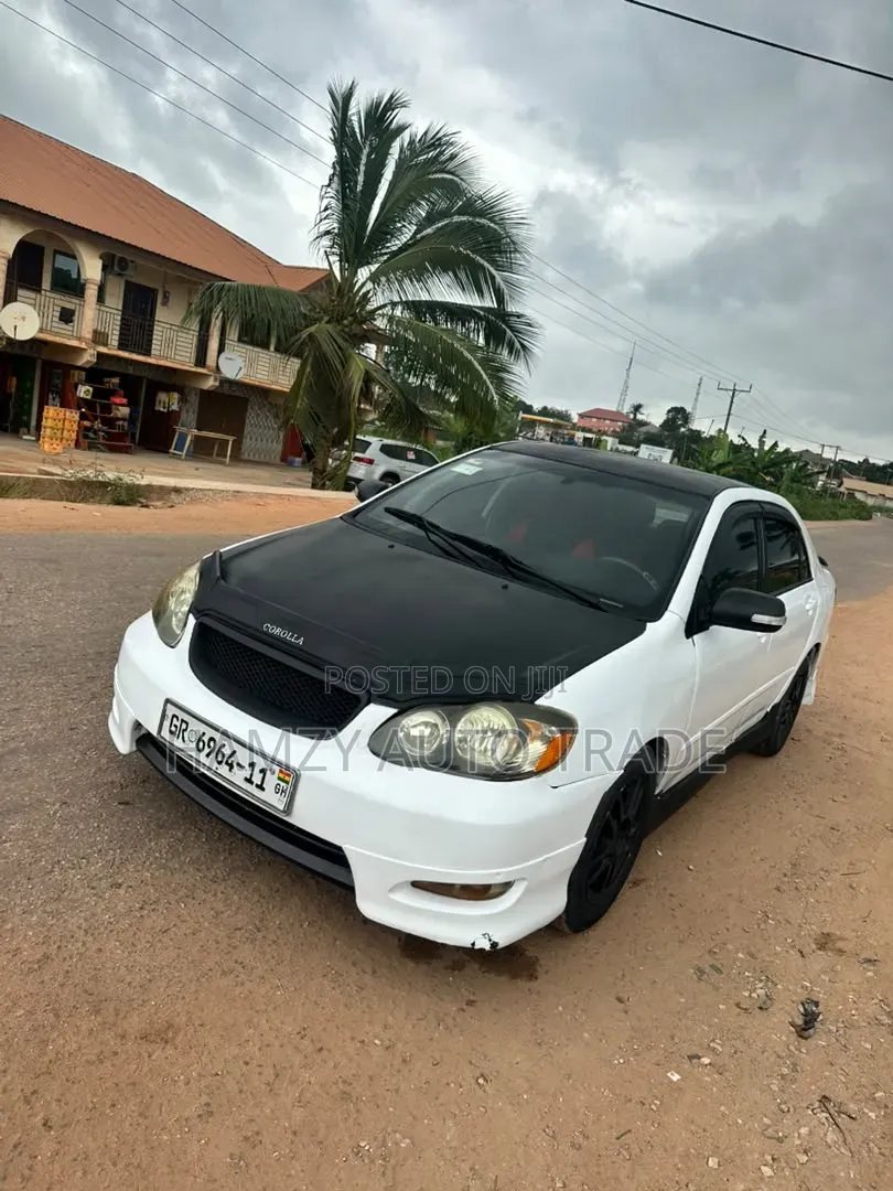 Toyota Corolla 2007 White