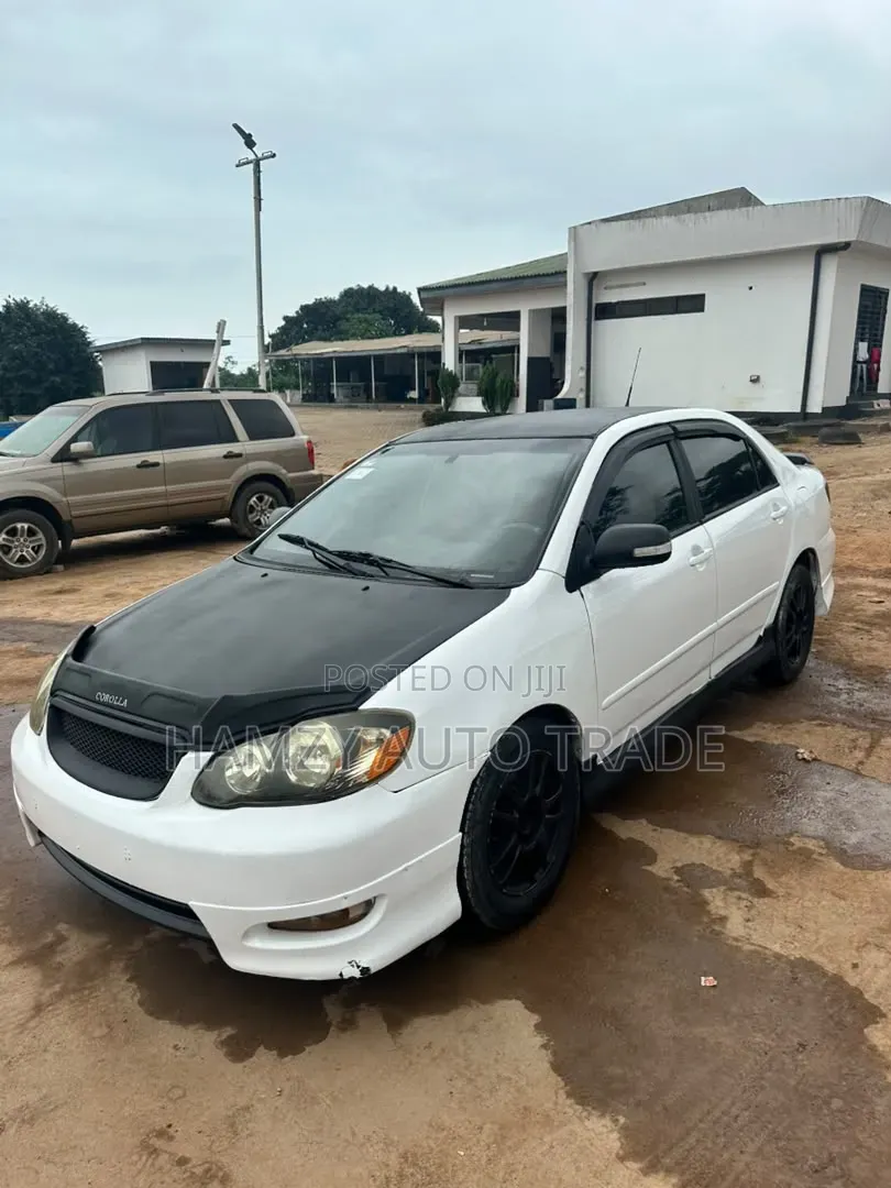 Toyota Corolla 2007 White