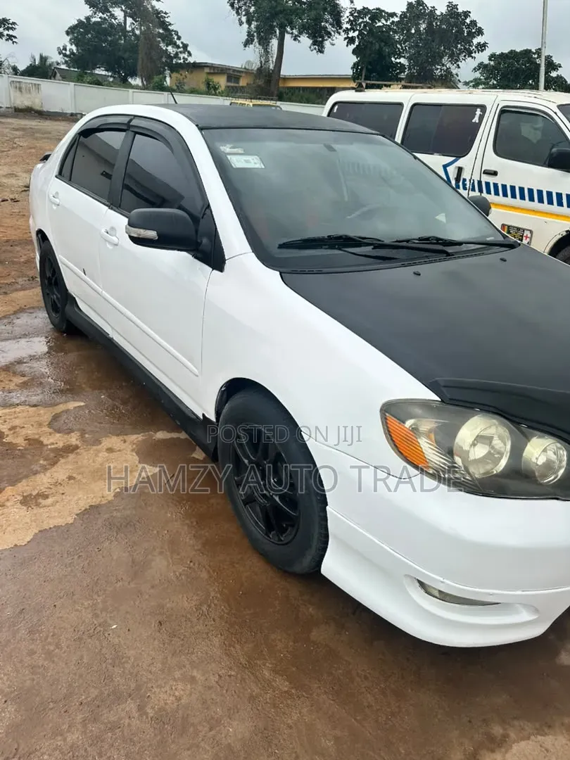 Toyota Corolla 2007 White