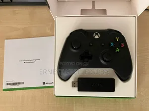 Xbox Wireless Adapter / Dongle With Original Xbox One Controller