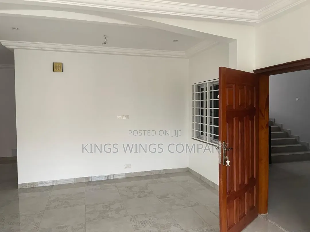 2bdrm Apartment in New Legon for rent