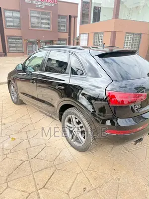Audi Q3 2.0 TFSI 180hp 2016 Black