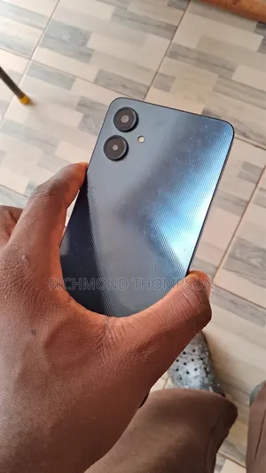 Samsung Galaxy A06 128 GB Blue