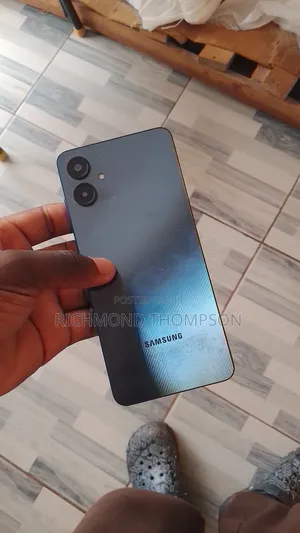 Samsung Galaxy A06 128 GB Blue