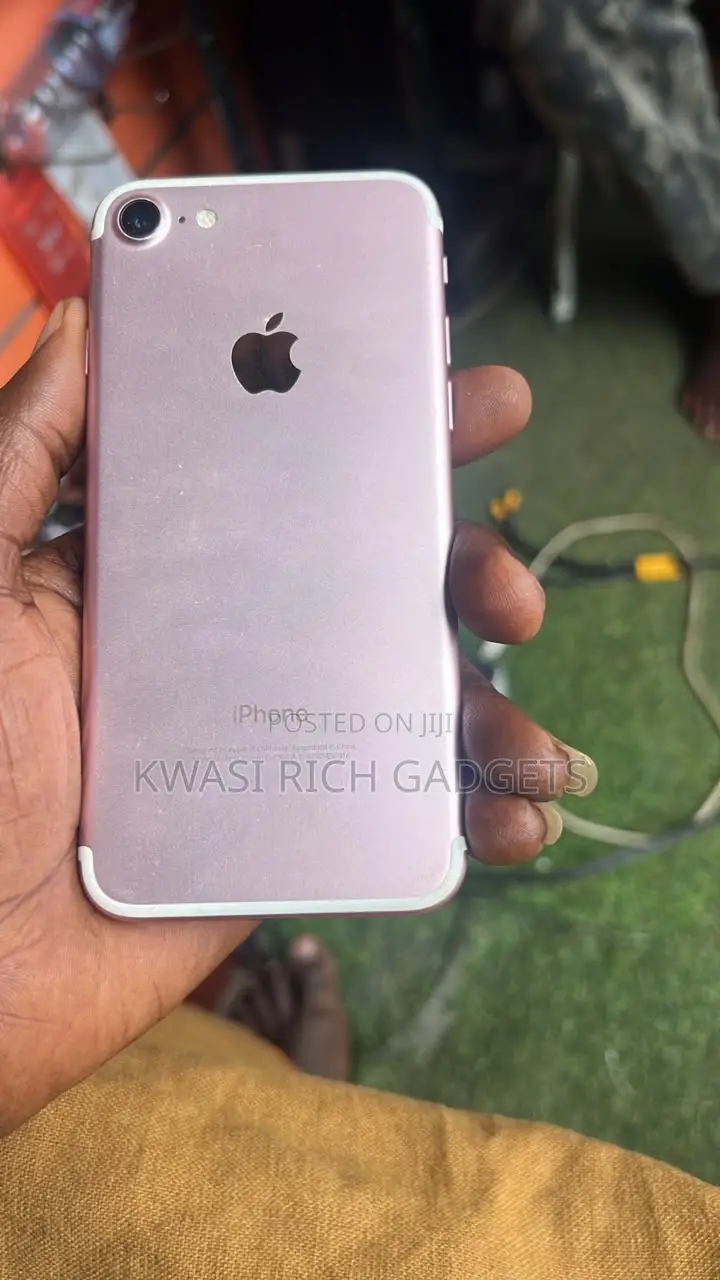 Apple iPhone 7 32 GB Rose Gold