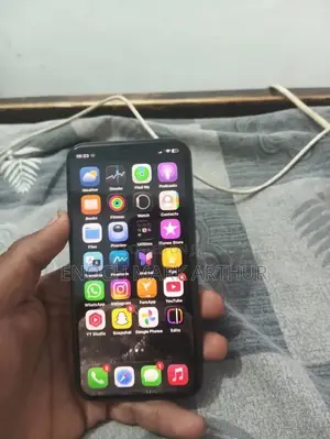 Apple iPhone 11 64 GB Black