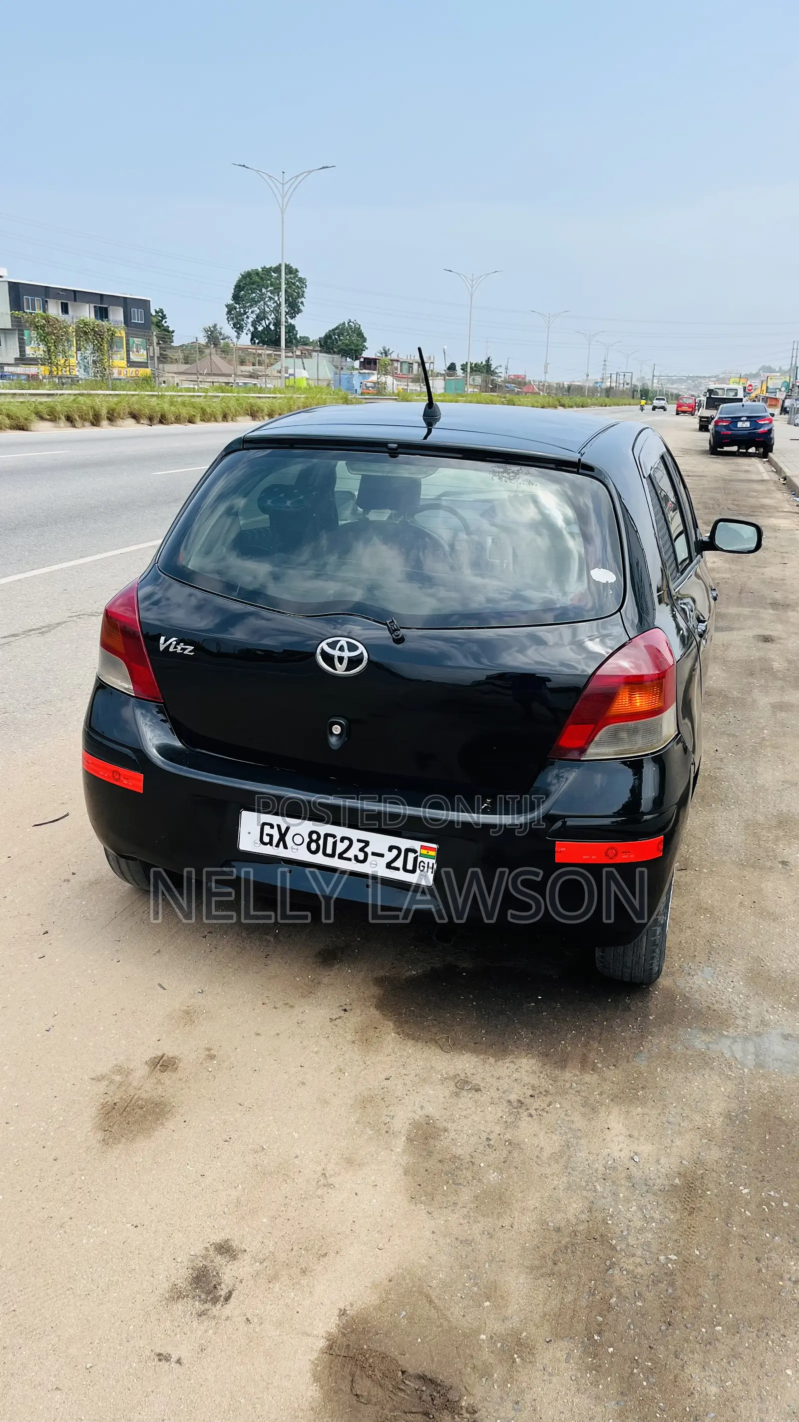Toyota Vitz 1.5 FWD 3dr 2010 Black