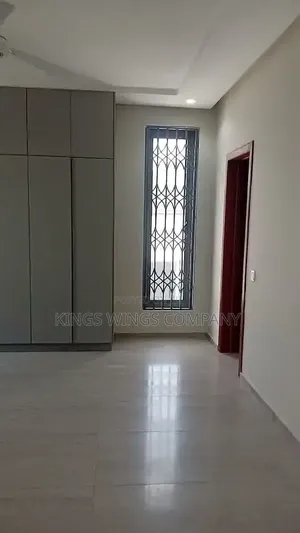 5bdrm House in Palm Ridge Estate, Community 25 for rent