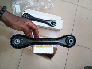 10670. Genuine Moog Ford Escape Control Arm From USA