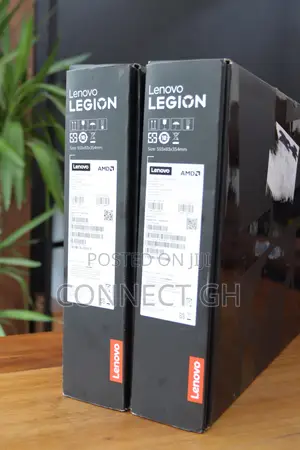 New Laptop Lenovo Legion Pro 7 32GB AMD Ryzen 9 SSD 2T