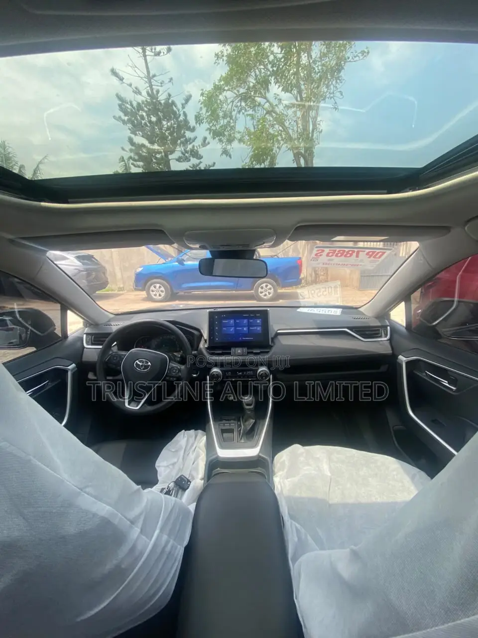 Toyota RAV4 XLE AWD 2023 Blue