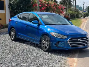 Hyundai Elantra SE Sedan FWD (2.0L 4cyl 6M) 2017 Blue