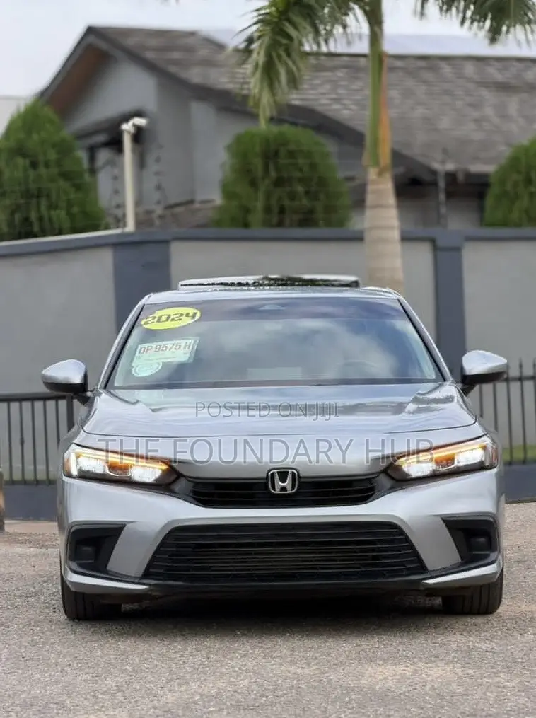 Honda Civic Sport CVT 2024 Silver