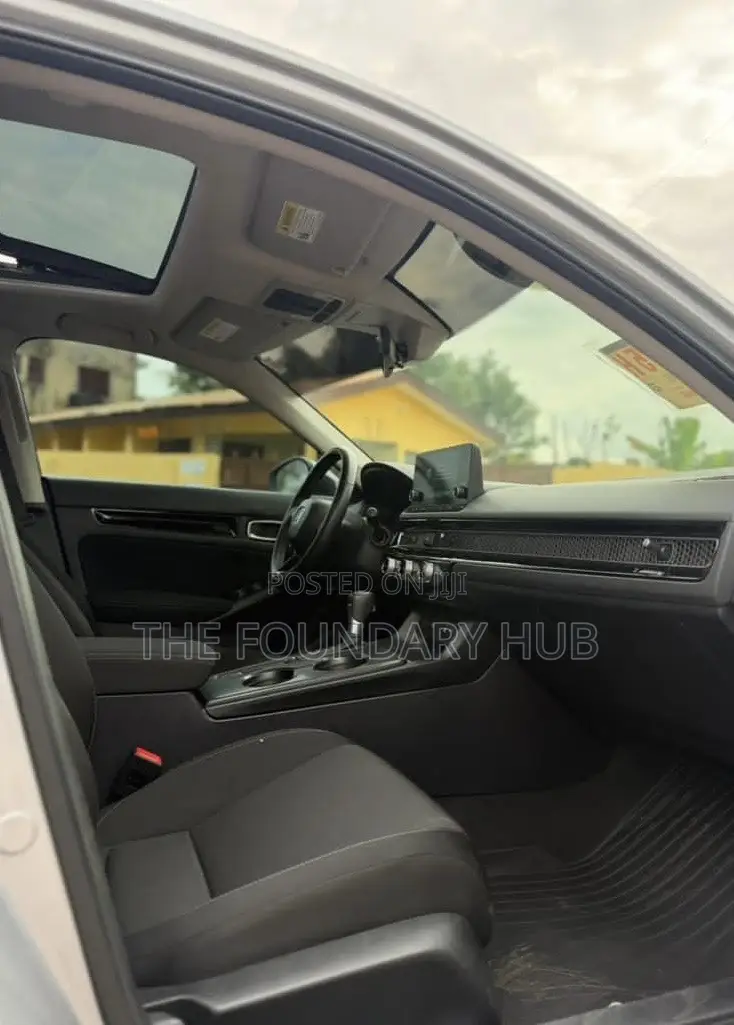 Honda Civic Sport CVT 2024 Silver