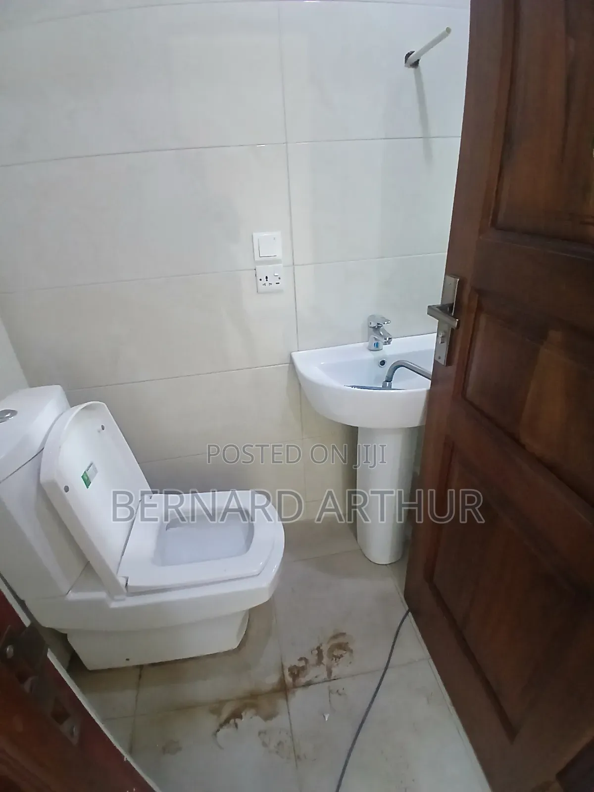3bdrm Apartment in Bernard Agency, Amasaman for rent