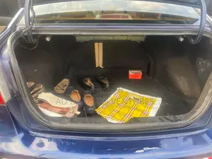 Hyundai Elantra 2010 Blue