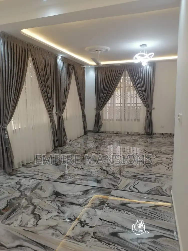 2bdrm Apartment in Ayigbe Town, West Hills Mall Area for rent