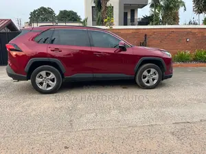 Toyota RAV4 2022 Red