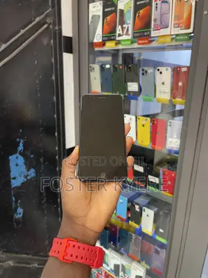 New Apple iPhone 7 Plus 32 GB Black
