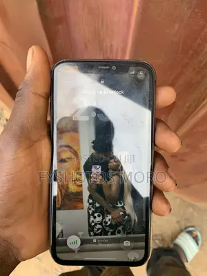 Apple iPhone 11 64 GB Black