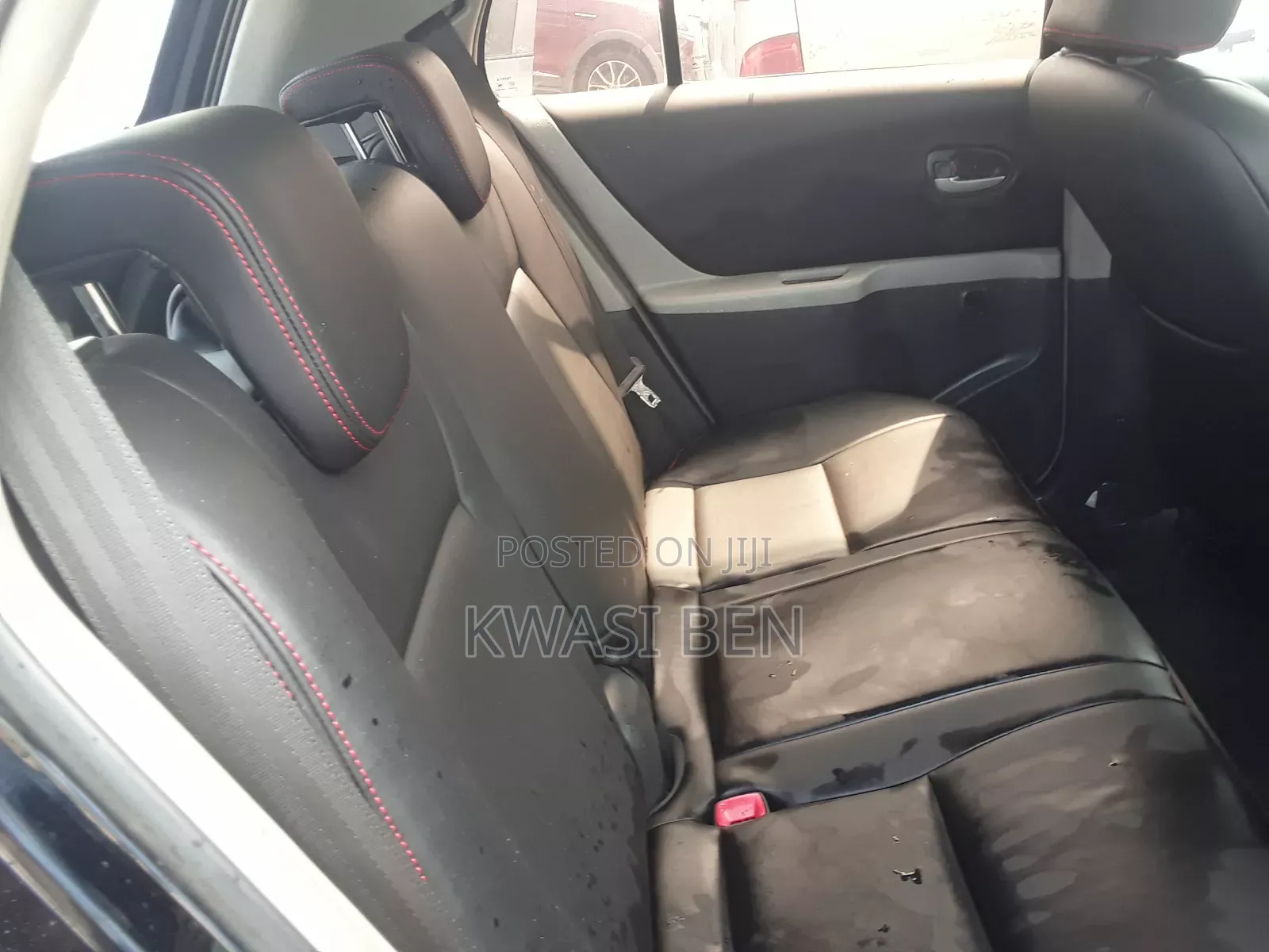Toyota Yaris 2010 Black