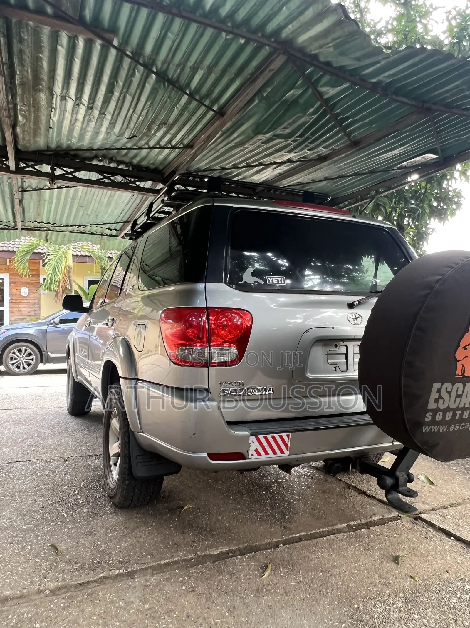 Toyota Sequoia SR5 4dr SUV (4.7L 8cyl 5A) 2006 Gray