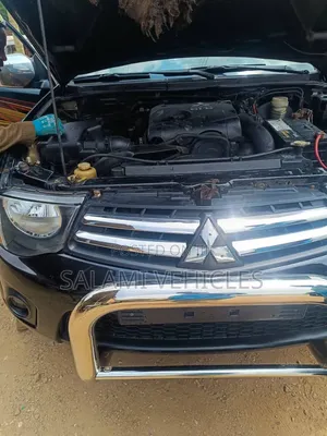 Mitsubishi L200 2008 Black
