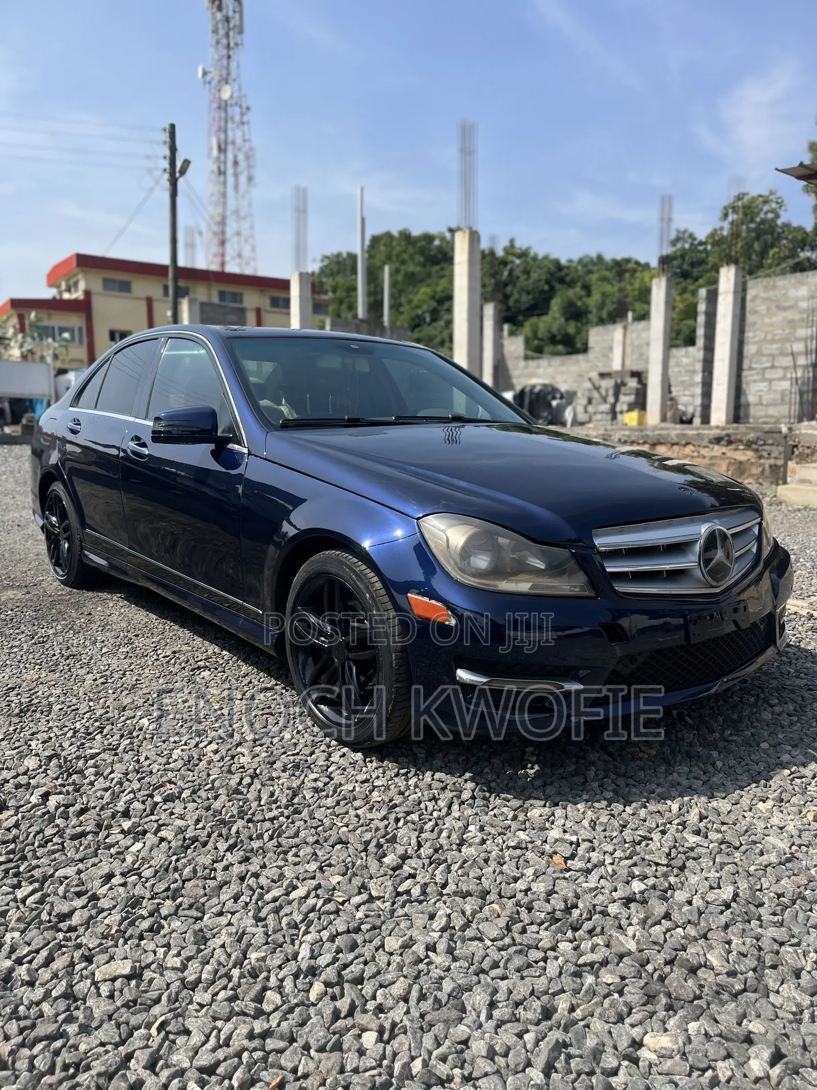 Mercedes-Benz C250 2013 Blue
