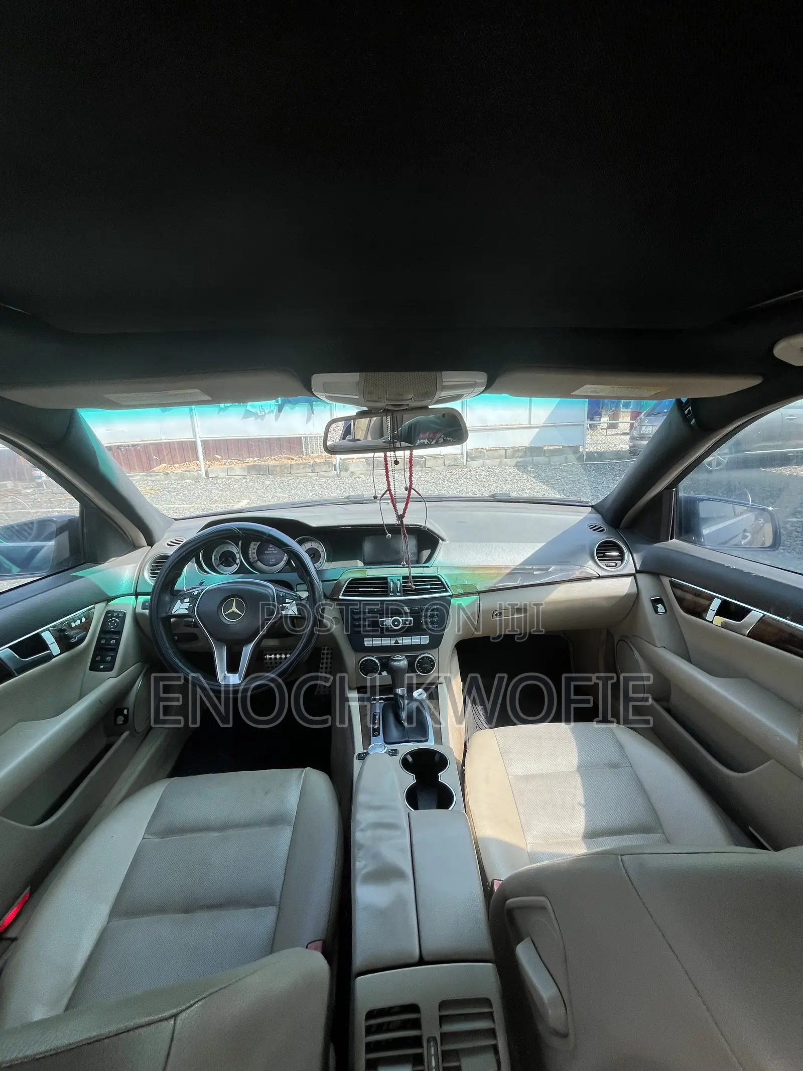 Mercedes-Benz C250 2013 Blue