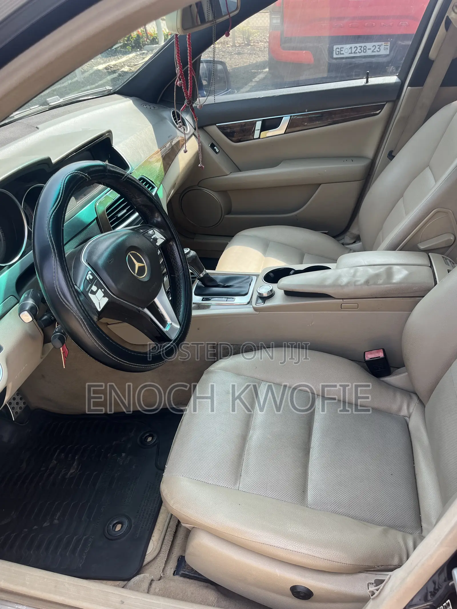 Mercedes-Benz C250 2013 Blue