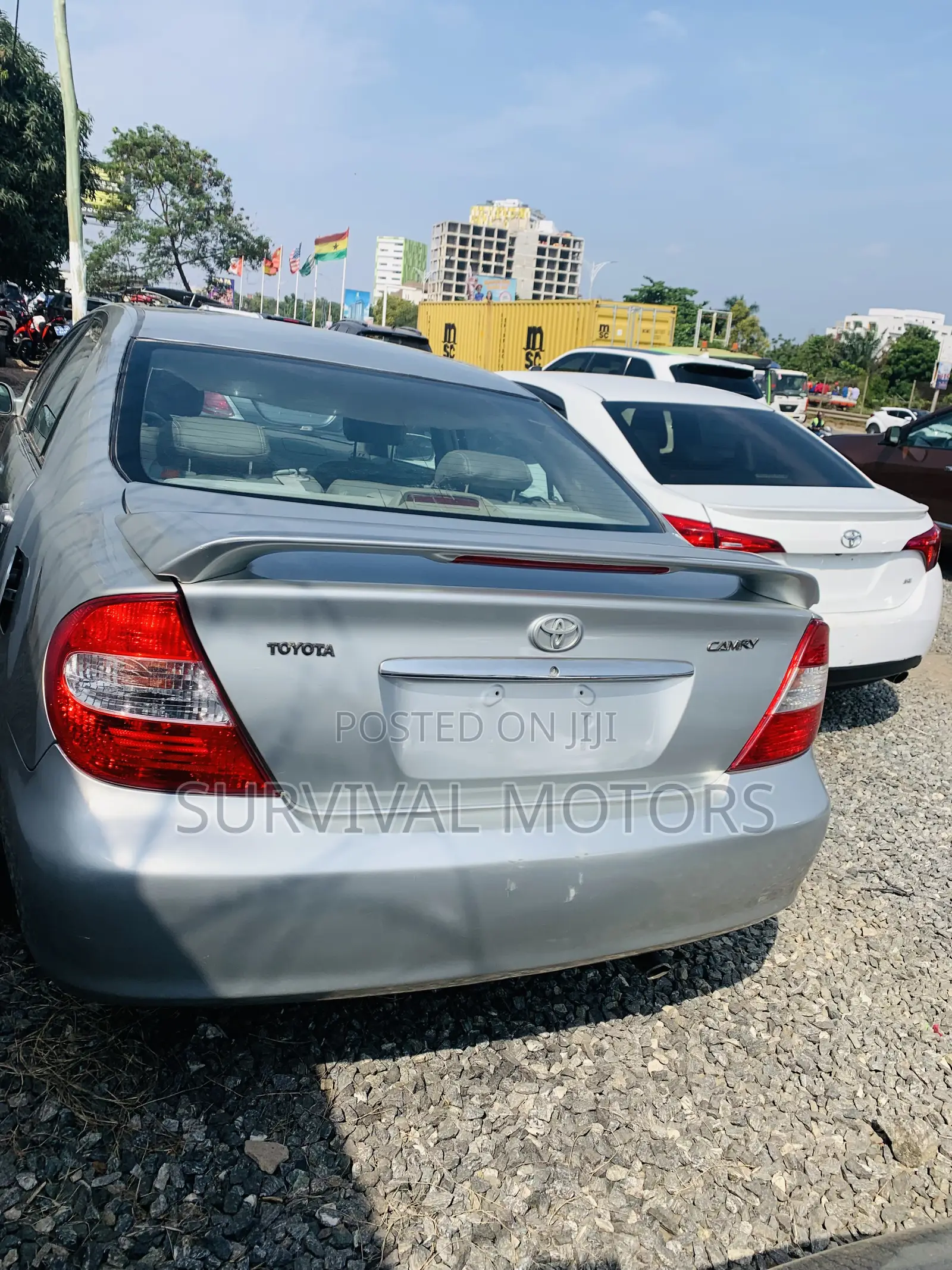 Toyota Camry LE 4dr Sedan (2.4L 4cyl 5A) 2005 Silver